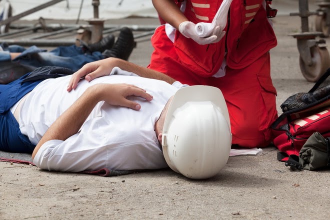 Thumbnail Pembinaan dan Sertifikasi K3 Petugas Pertolongan Pertama Pada Kecelakaan (P3K) KEMNAKER RI (Blended)